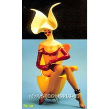 Pin-up And Design Soeur Wanda Statue