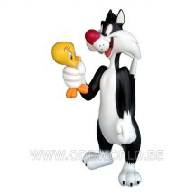 Tweety Sylvester With Tweety Statue